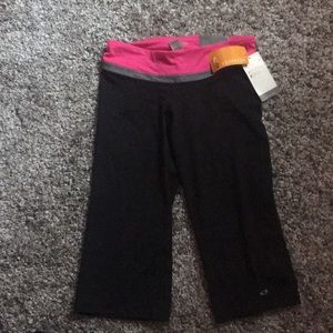 Fitted Capri work out pants